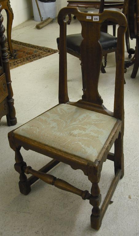 Appraisal: Antique elm single country chair with vase splat over a