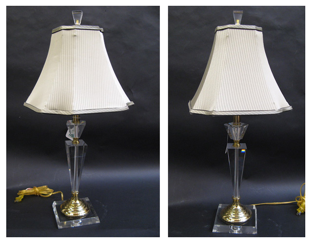 Appraisal: PAIR DECORATOR'S TABLE LAMPS of heavy Lucite with brass plated