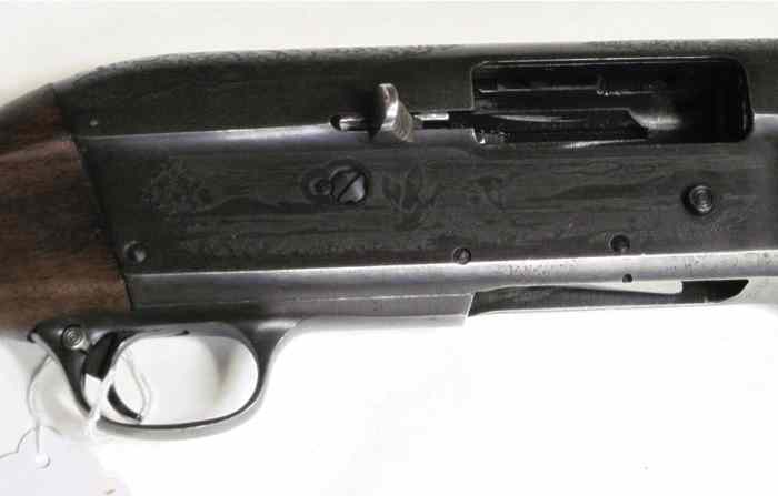 Appraisal: SAVAGE MODEL A SEMI AUTOMATIC SHOTGUN gauge '' full choke