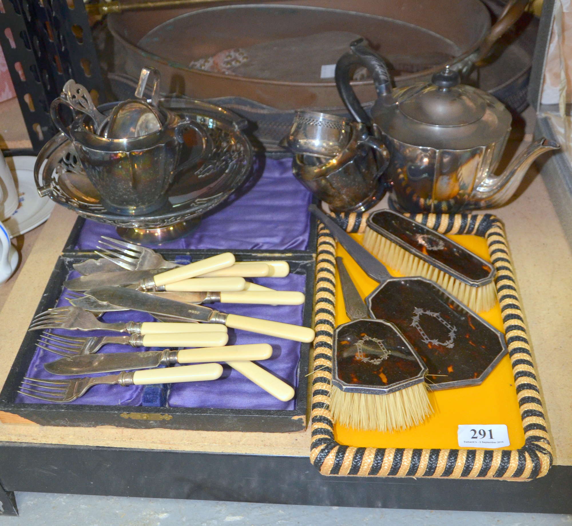 Appraisal: Silver and tortoiseshell dressing table set Walker Hall silver plated