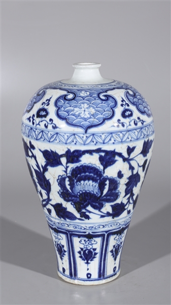 Appraisal: Chinese blue and white Meiping porcelain vase with allover floral