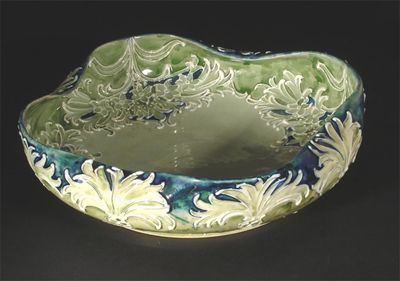 Appraisal: Florian Ware' a James Macintyre bowl with inverted rim designed