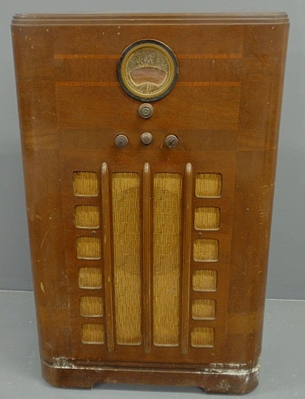 Appraisal: Philco mahogany cased console radio model - h x w