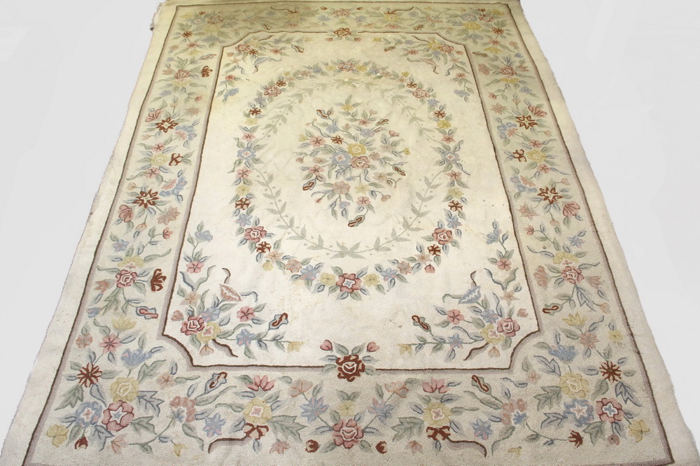 Appraisal: CARPET - ' X ' Floral pattern hooked ivory background