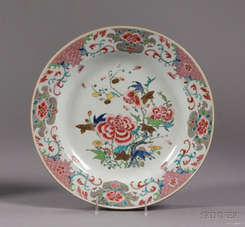 Appraisal: Porcelain Plate China th century famille rose floral decoration dia