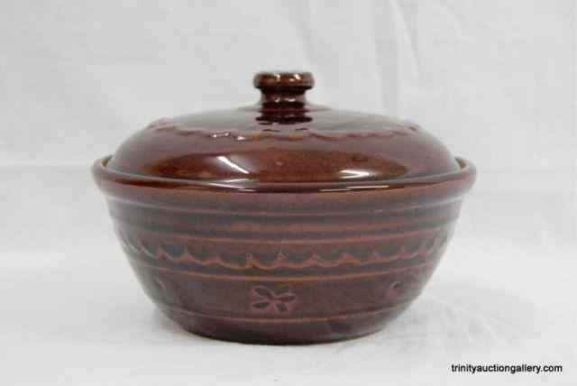 Appraisal: Vintage Mar-Crest Stoneware Pottery Casserole DishProduced in the 's by