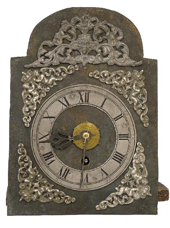 Appraisal: Interesting and early Continental clock movement the arched metal dial