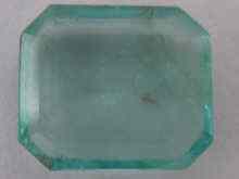 Appraisal: A loose polished emerald approx x mm