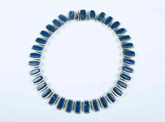 Appraisal: MEXICAN STERLING SILVER AND LAPIS NECKLACE Taxco Comprising sterling silver