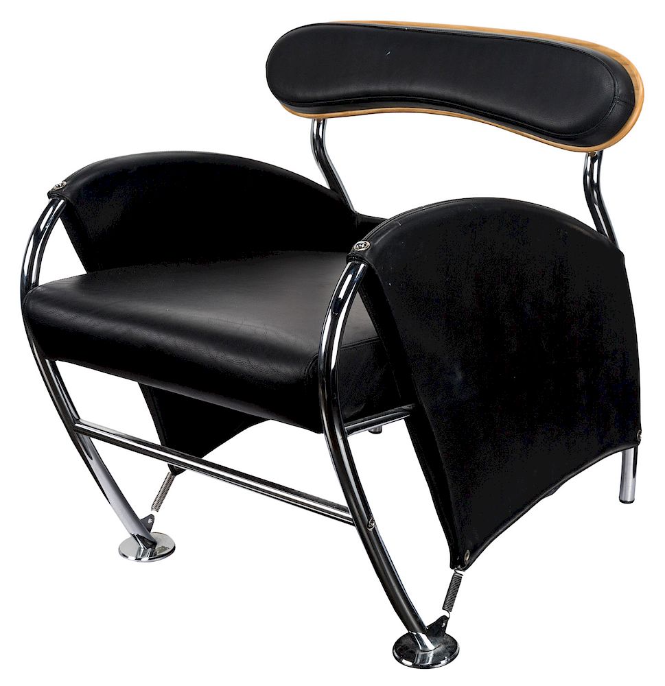 Appraisal: A MODERN ITALIAN BLACK LEATHER ARMCHAIR A MODERN ITALIAN BLACK