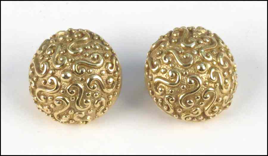 Appraisal: PAIR OF KARAT YELLOW GOLD EARRINGS Signed AYA Condition Overall