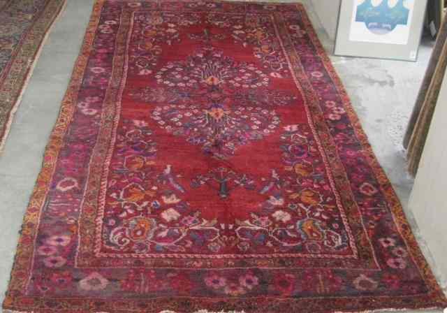 Appraisal: PERSIAN HAMADAN CARPET Hamadan tribal villages region Northwestern Iran overall