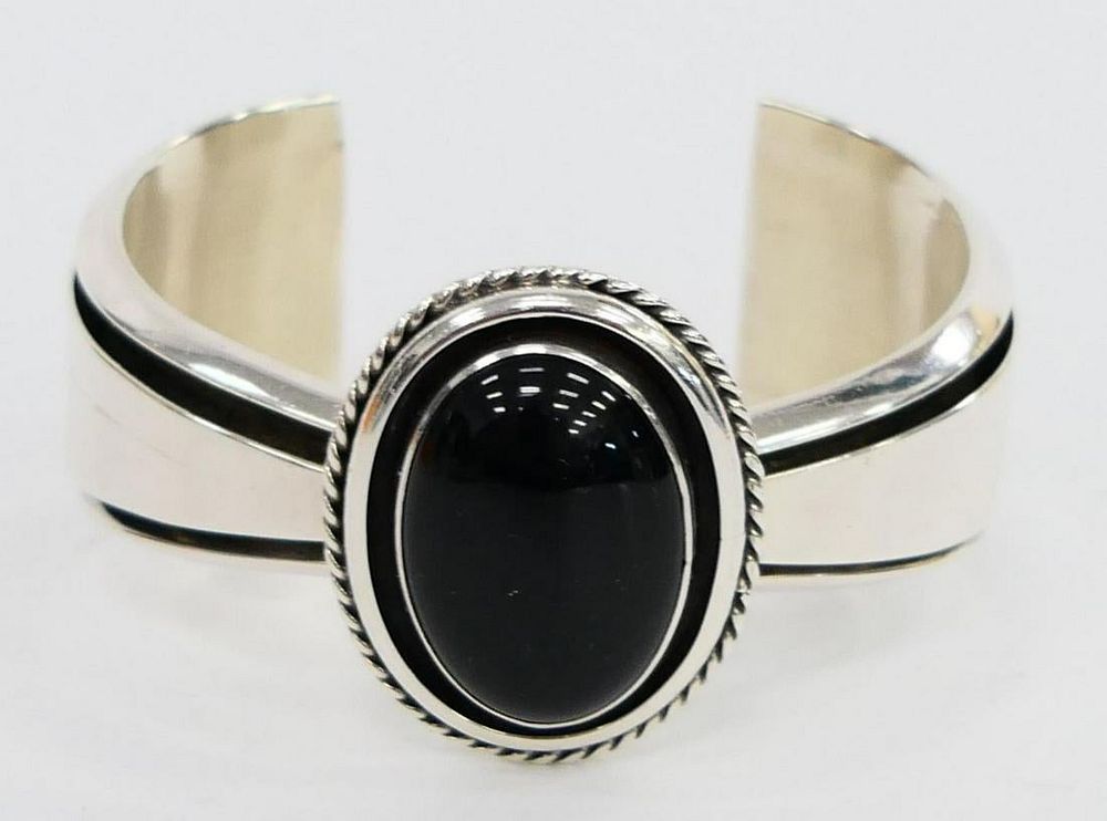 Appraisal: SUNRISE NATIVE AMERICAN STERLING ONYX CUFF BRACELE A Sunrise Native