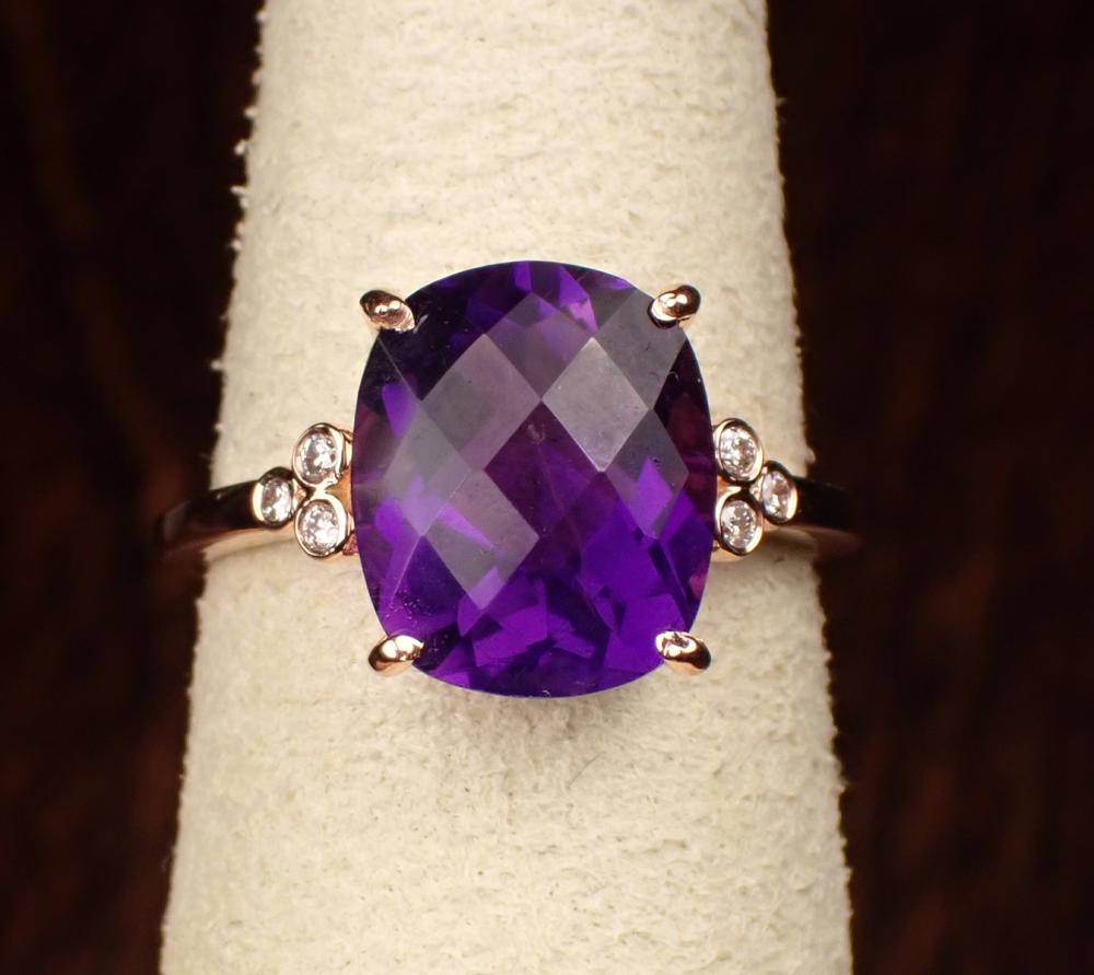 Appraisal: AMETHYST DIAMOND AND FOURTEEN KARAT GOLD RING The rose gold