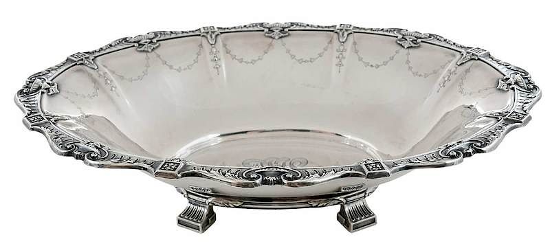 Appraisal: Sterling Oval Center Bowl American th century oval with urn