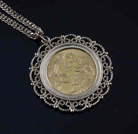 Appraisal: A gold sovereign pendant in ct gold mount with chain