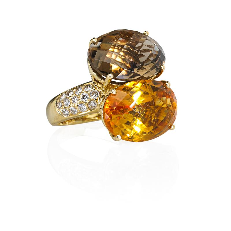 Appraisal: SMOKY QUARTZ CITRINE AND DIAMOND K GOLD RING Condition Report