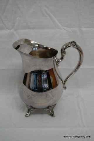 Appraisal: Vintage Oneida Silverplate Water PitcherIs a nice ounce Oneida silverplate