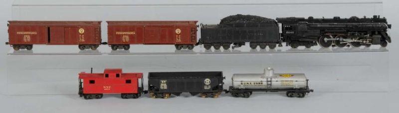 Appraisal: Lot of Lionel Trains Description Pre-war Includes full-scale locomotive W