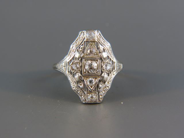 Appraisal: Diamond Ring diamonds totaling carat in antique k white gold