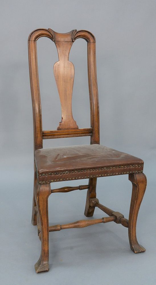 Appraisal: Maple Queen Anne Side Chair having leather seat set on