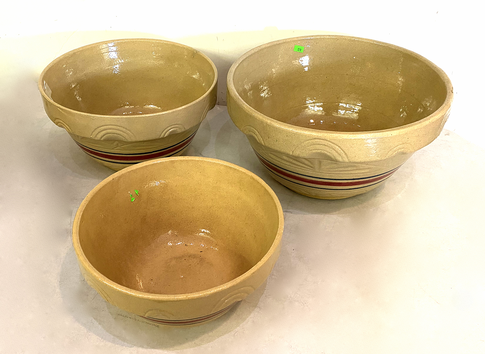 Appraisal: PC ROSEVILLE STONEWARE MIXING BOWLS - Graduated glazed mixing bowls