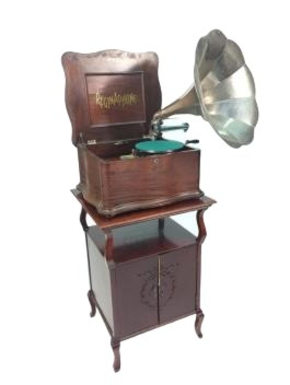 Appraisal: REGINA REGINAPHONE DISC MUSIC BOX PHONOGRAPH WITH COMBINATION HORN AND