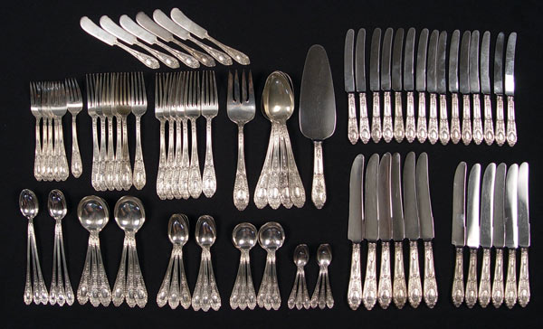 Appraisal: INTERNATIONAL FONTAINE STERLING FLATWARE SERVICE piece service for by International