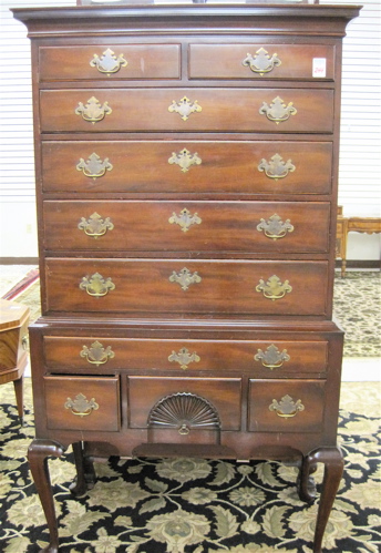 Appraisal: QUEEN ANNE STYLE MAHOGANY HIGHBOY CHEST OF DRAWERS Kindel Furniture