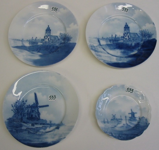 Appraisal: A GROUP OF FOUR ROSENTHALE DELFT WALL PLATES a set