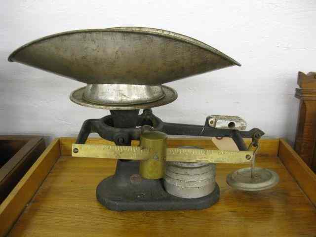 Appraisal: Antique Scales good up to pounds with pan