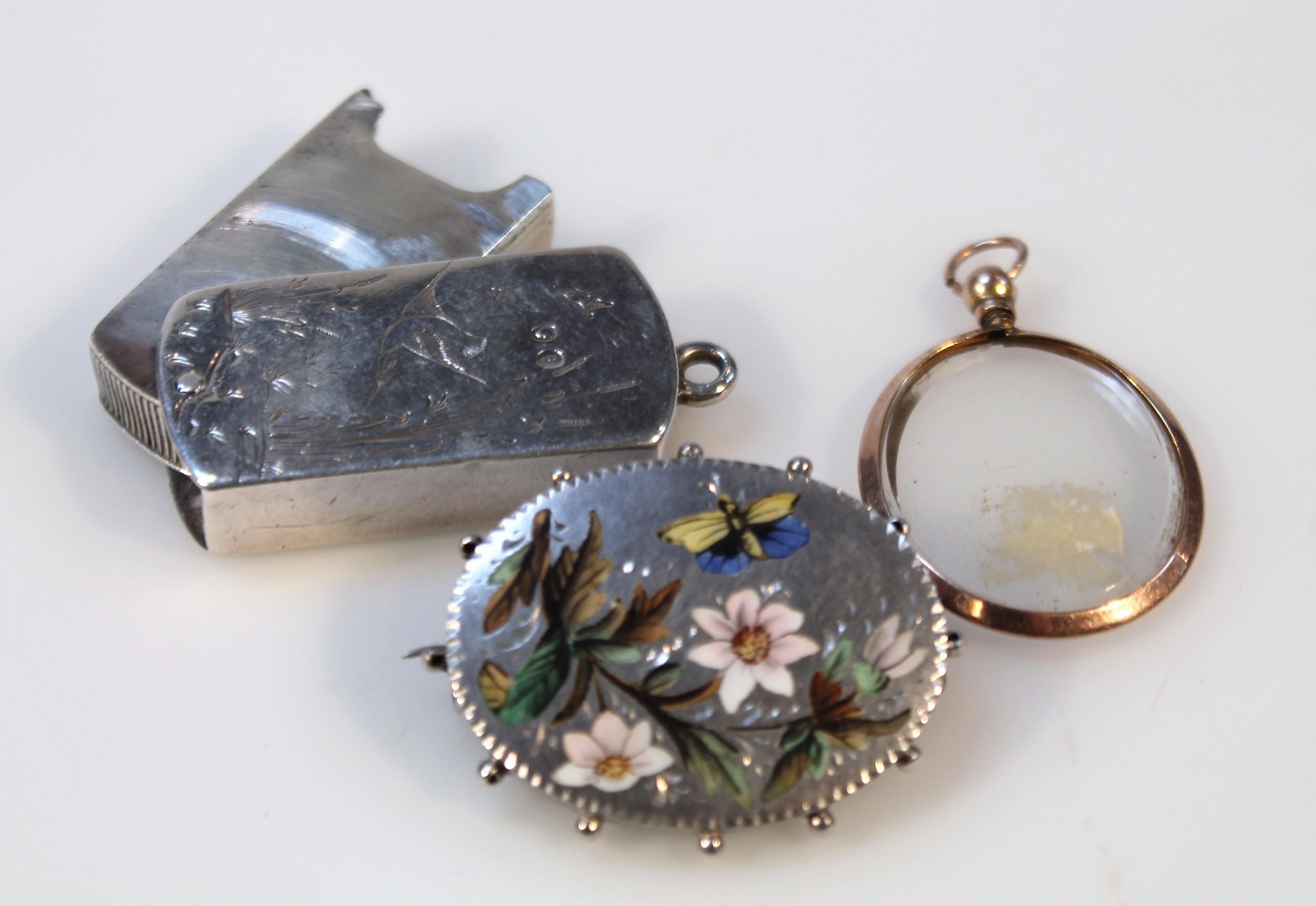 Appraisal: Various jewellery comprising a Victorian silver vesta case with articulated