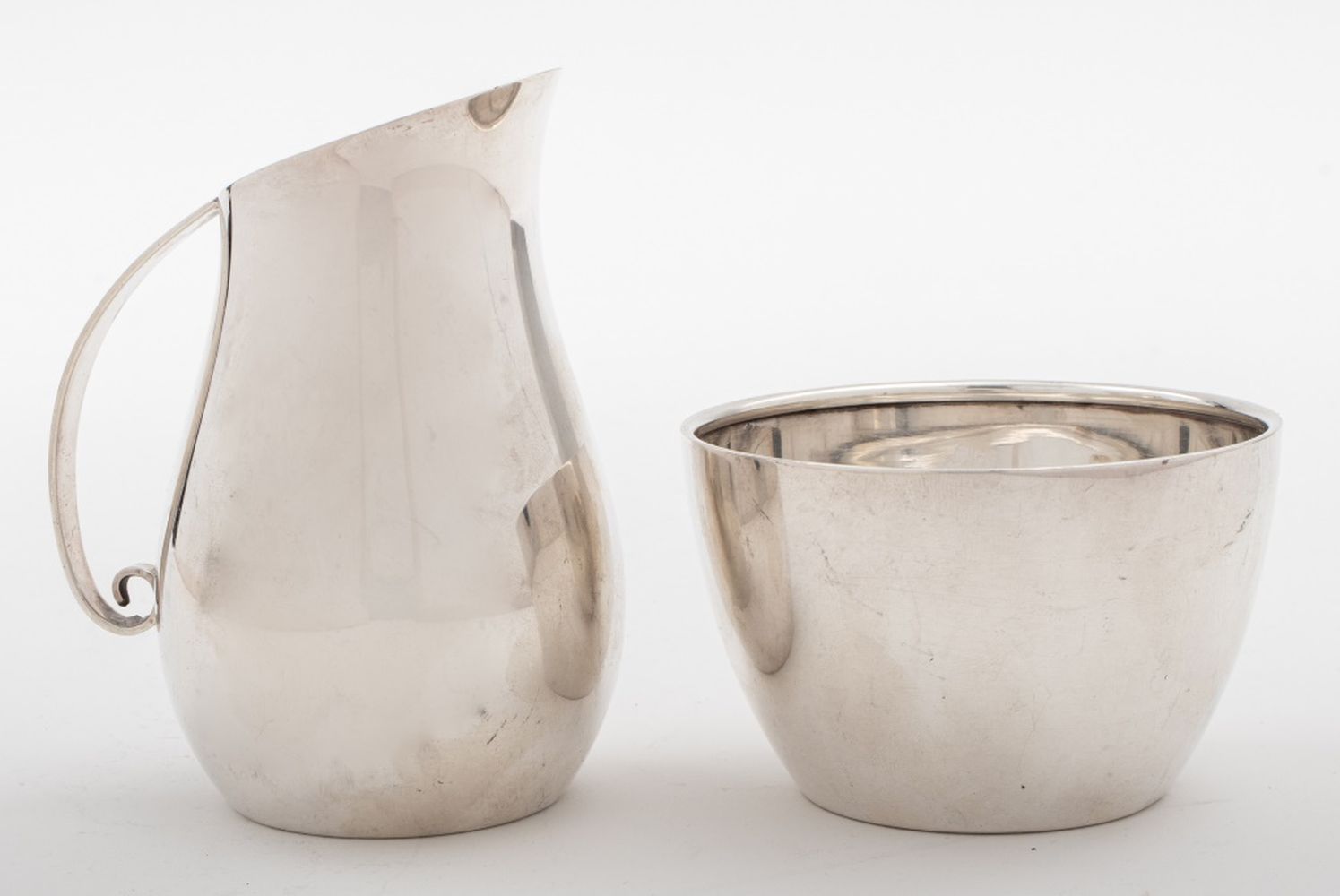 Appraisal: MODERNIST LUNT STERLING CREAM AND SUGAR SET Modernist Lunt sterling