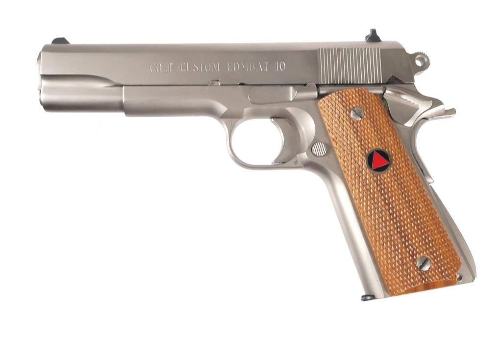 Appraisal: Colt Government Model Custom Combat mm semi-automatic pistol Made in