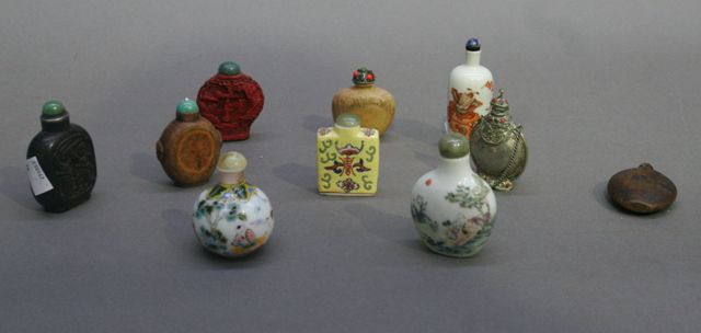 Appraisal: Ten Chinese snuff bottles including examples in lacquer carved with