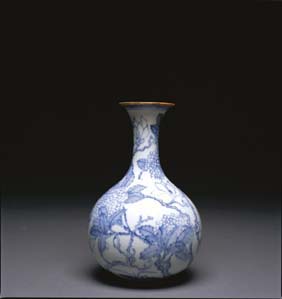 Appraisal: KOZAN STUDIO PORCELAIN VASE Beautifully detailed Japanese blue and white