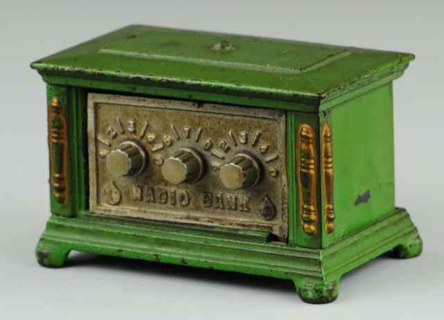 Appraisal: RADIO WITH COMBINATION DOOR STILL BANK Kenton cast iron with