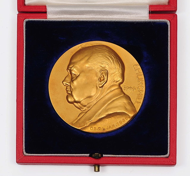 Appraisal: A ct gold Churchill Commemorative medalliondated th January in original