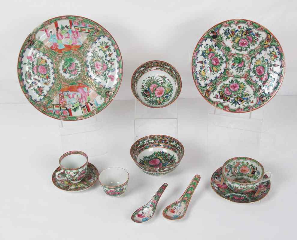 Appraisal: PIECE ASSEMBLED COLLECTION OF ROSE MEDALLION CHINA Approx assorted pieces