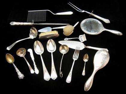 Appraisal: Nineteen piece miscellaneous sterling silver flatware group th century Weight