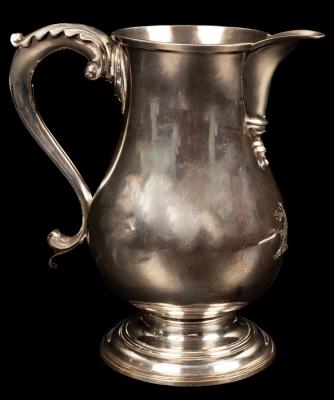 Appraisal: A George III silver beer jug William Cripps London of