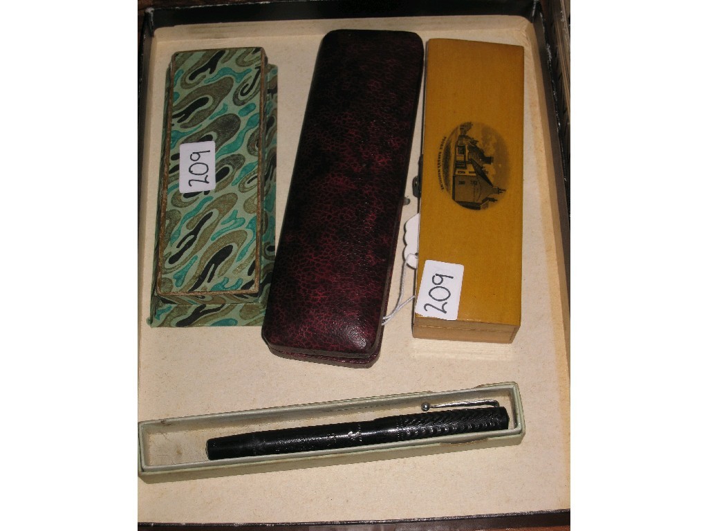 Appraisal: Lot comprising assorted pens and pencils