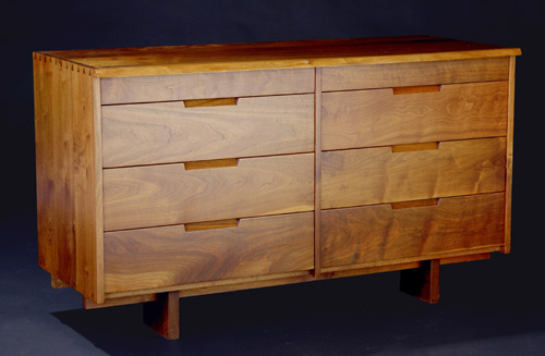 Appraisal: GEORGE NAKASHIMA Walnut eight-drawer chest of dovetailed construction Provenance available