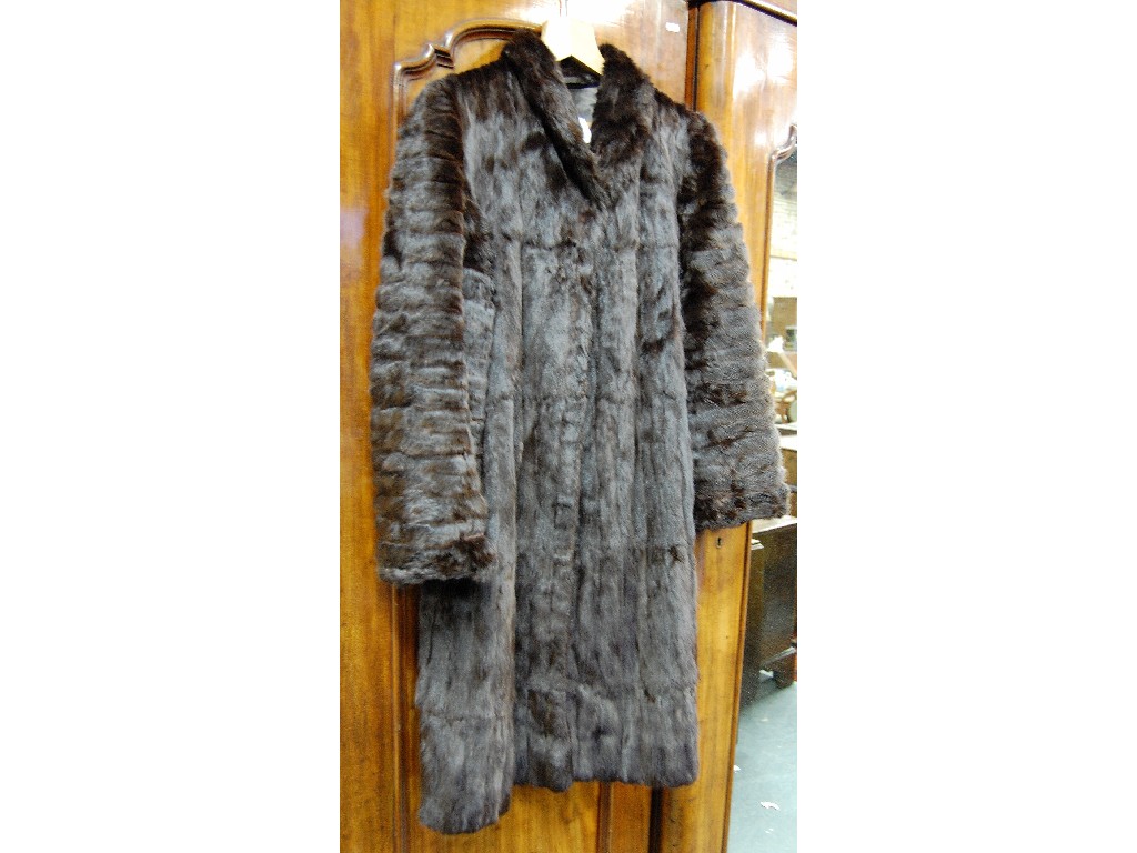 Appraisal: Lady's full length mink fur coat lining a f