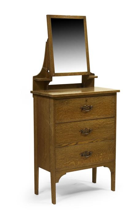 Appraisal: ARTS CRAFTS OAK DRESSING CHEST CIRCA the rectangular mirror with