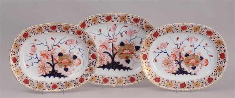 Appraisal: THREE DERBY ''JAPAN'' PATTERN PORCELAIN PLATTERS With underglaze iron red