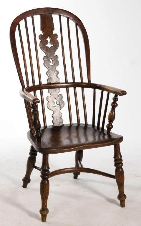 Appraisal: th CENTURY ELM WINDSOR ARMCHAIR with hoop-back on splayed legs