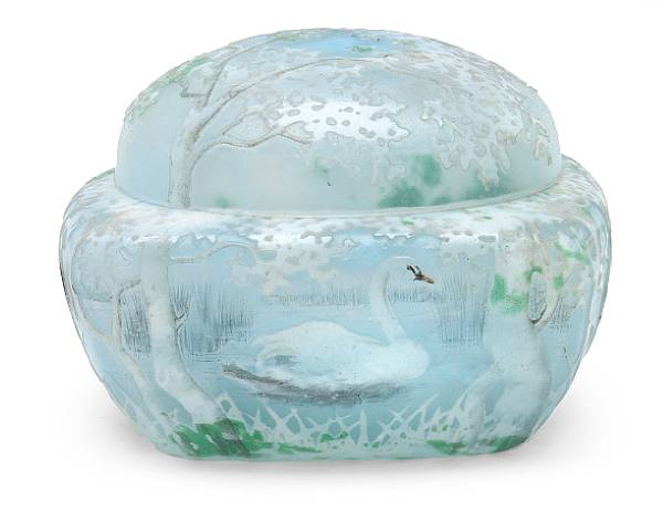 Appraisal: A Daum Nancy enameled glass Swan box and cover circa