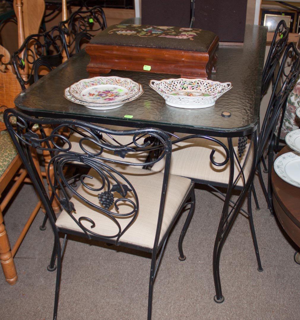 Appraisal: Six-piece patio dinnette set including six chairs and a glass