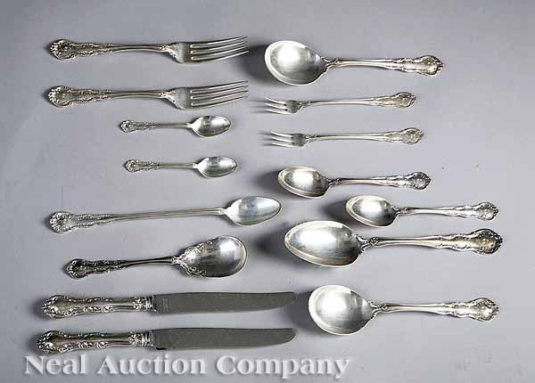 Appraisal: An American Sterling Silver Partial Flatware Service Wallace Irving pattern